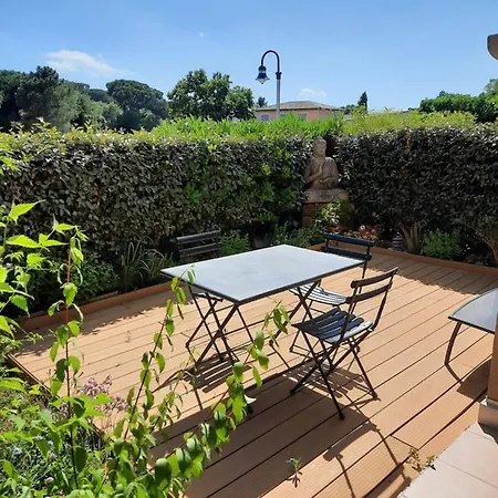 Rez De Jardin Zen, 50 M2, Aux Portes De L Esterel Et Proche Mer, Parking Gratuit Fréjus